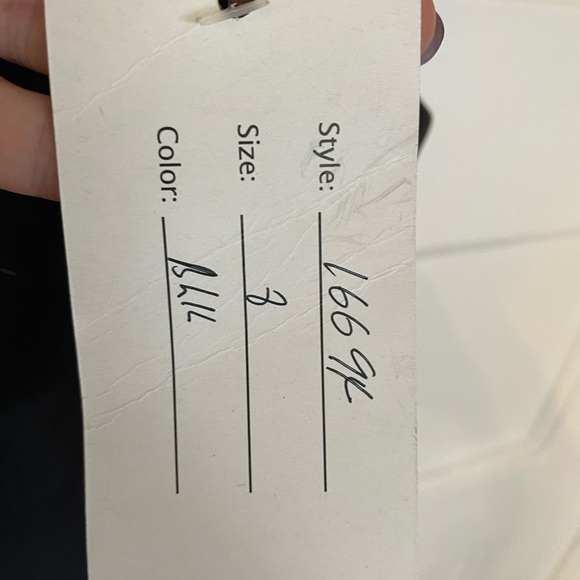 Jovani Black Tank - Picture 4 of 4